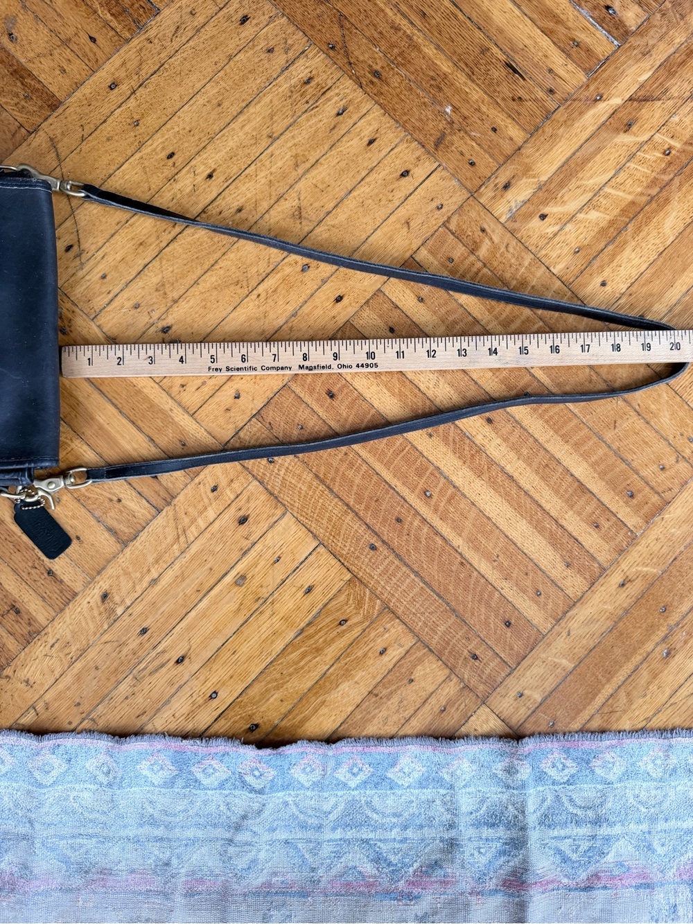 Vintage Coach Black Turnlock Crossbody | Made in USA | Restored Leather - Picture 13 of 16